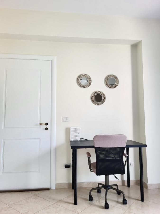 Sealavita, Modern 2 Bedroom Apartment Sea & Sunset View Vlorë Extérieur photo